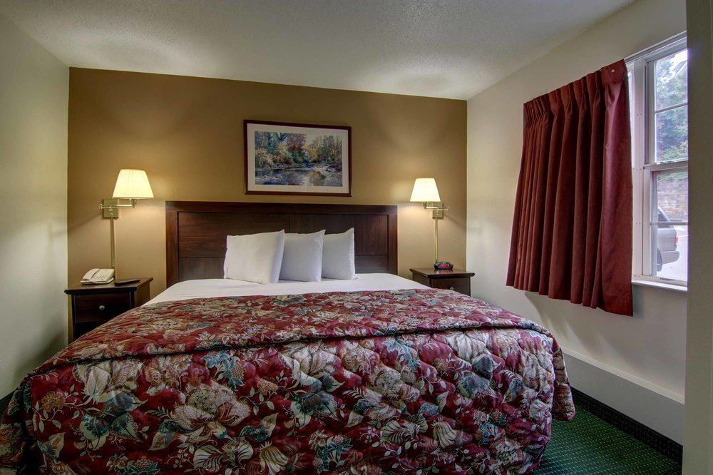 Intown Suites Extended Stay Marietta Ga - Town Center Kennesaw Exterior photo
